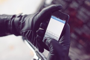 leather-touchscreen-gloves-by-mujjo-dt